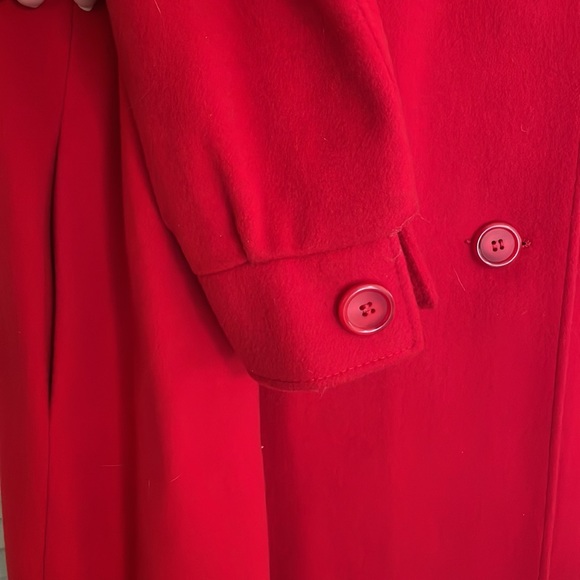 Deep red single breasted lined wool coat. - Picture 3 of 5